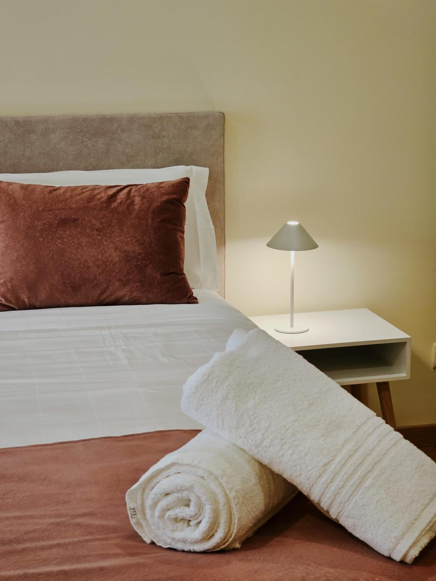 Juncao - Apartamentos Completos Миранда до Дуро Екстериор снимка